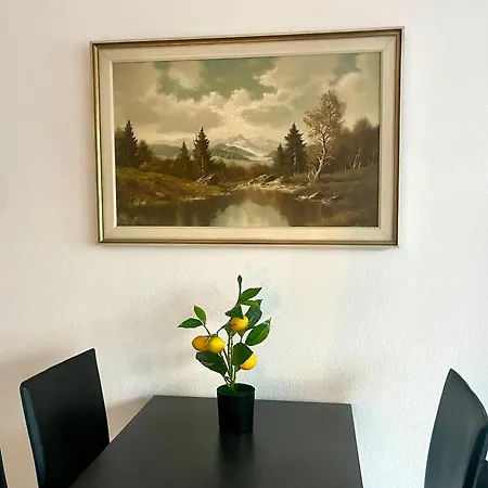 Goldstadt Black Forest Schloessle Schwarzwald アパート *